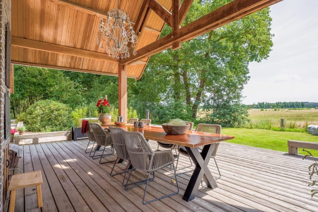 Landgoed vlier terras bos uitzicht